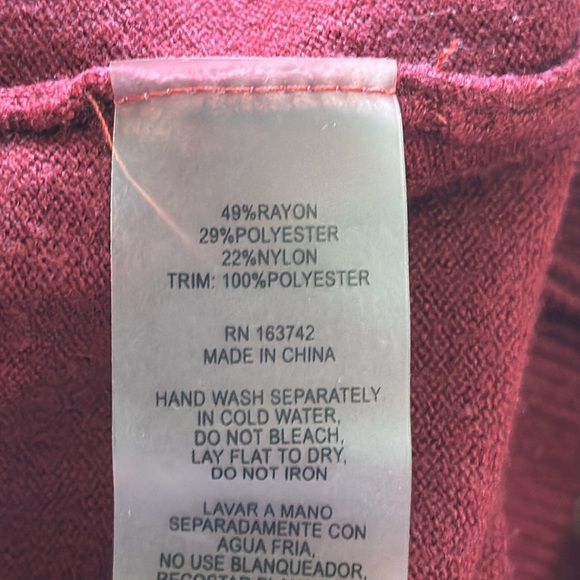 SIONI MILANO SWEATER WITH EMBELLISHMENTS ON THE SLEEVES MEDIUM CRIMSON WINE - Picture 7 of 7